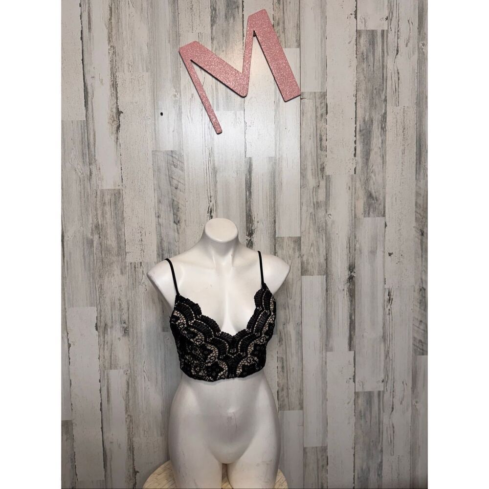 Luxxel Black Lace Cropped Bralette Top Size M